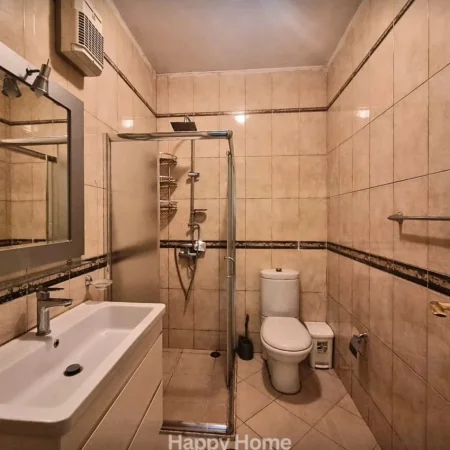 Tirane, shitet apartament 2+1+Ballkon , 110 m² 365.000 € 