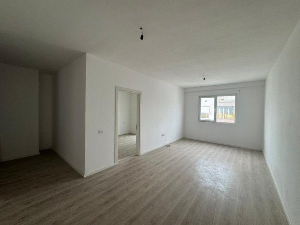 Tirane, shitet apartament 1+1 , 70 m² 137.000 € (Kompleksi e88)