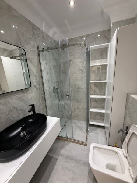 Shqiperi, shitet apartament 2+1 Kati 2, 82 m² 185.000 € (Brryli)