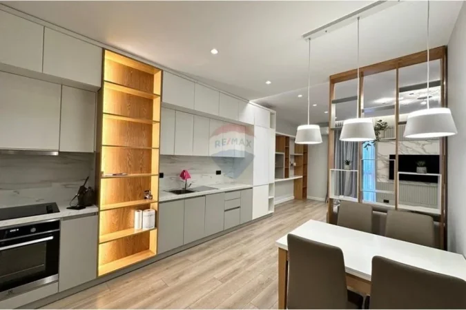 Tirane, jepet me qera apartament 2+1+Ballkon Kati 3, 115 m² 1.500 € (Rruga e Kosovareve)