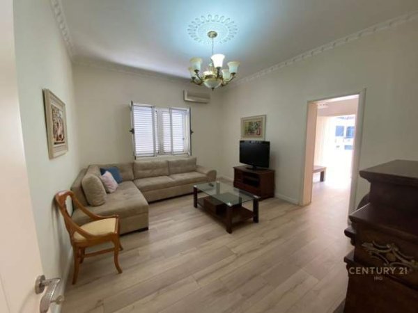 Tirane, jepet me qera apartament Kati 3, 100 m² 600 Euro (Him Kolli Tirana, Albania)
