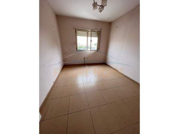 Tirane, shes apartament 2+1+BLK Kati 3, 116 m² 119.000 Euro (RRUGA TEODOR KEKO)