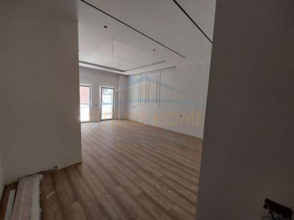 Tirane, shitet apartament Kati 1, 110 m² 187.000 Euro (Ali Demi)