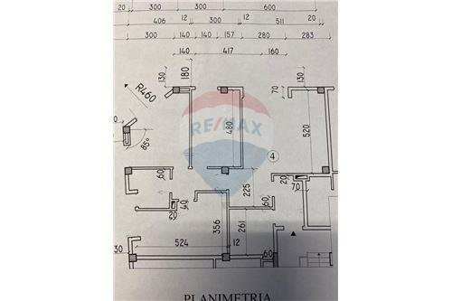 Tirane, shitet 3+1 Kati 2, 138 m² 105.000 Euro