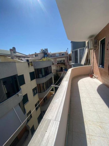 Tirane, shitet apartament 2+1+BLK Kati 5, 135 m² 180.000 Euro (Hamdi Sina)