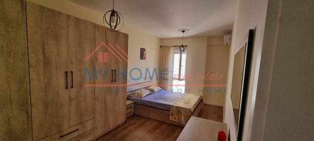 Tirane, jepet me qera apartament 2+1+BLK Kati 3, 92 m² 690 Euro (21 Dhjetori)