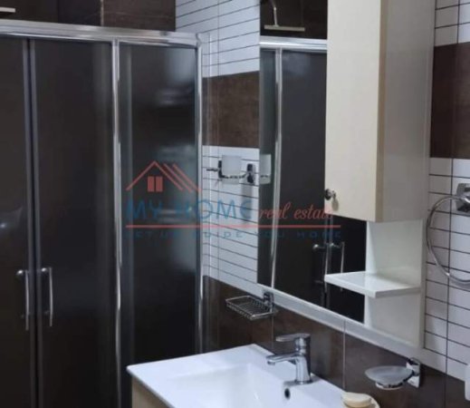 Tirane, jepet me qera apartament 2+1+BLK Kati 3, 92 m² 690 Euro (21 Dhjetori)