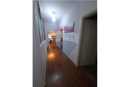 Tirane, shitet apartament 3+1 Kati 3, 101 m² 130.000 Euro (Loni Ligori)