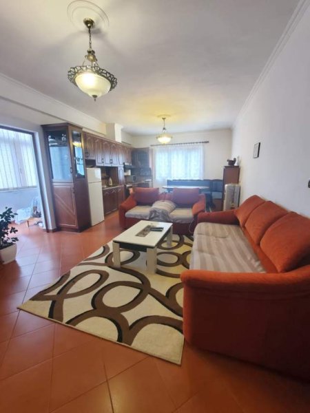 Tirane, shes apartament 2+1 120 m² Euro (21 Dhjetori, Policia Bashkiake)