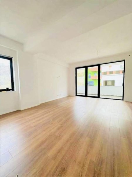 Tirane, shes apartament 2+1 118 m² 165.000 Euro (Rezidenca Kodra e Diellit 1)