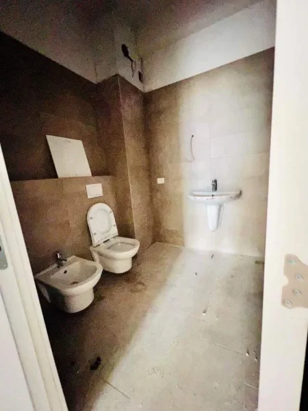 Tirane, shes apartament 1+1 78 m² 101.000 Euro (Rezidenca Kodra e Diellit 1)