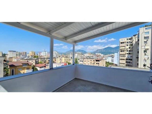 Tirane, shitet apartament Kati 7, 90 m² 220.000 Euro (Tirana, Albania)
