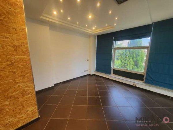 Tirane, shitet zyre Kati 3, 419 m² 878.600 Euro (Ministria e Puneve te Jashtme)