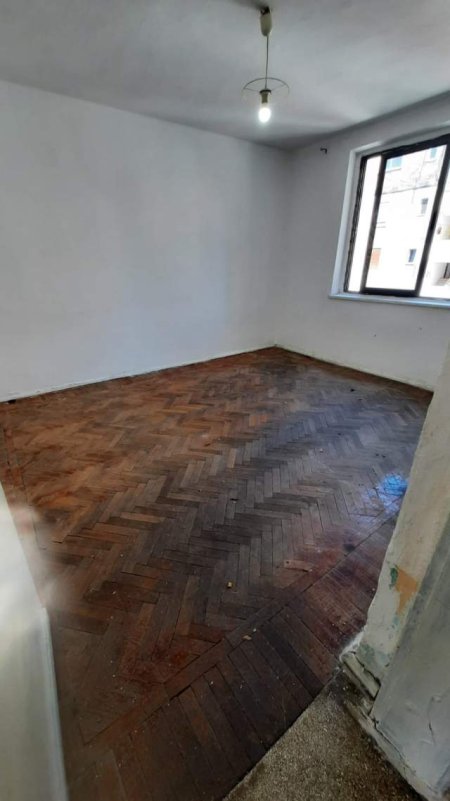 Tirane, Shitet apartament 2+1 Kati 3, 62 m² 145.000 Euro (Rr Lidhja e Prizerenit)