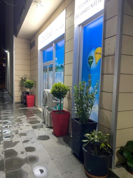 Tirane, jepet me qera ambjent biznesi Kati 0, 28 m² 600 Euro (Faik Konica)