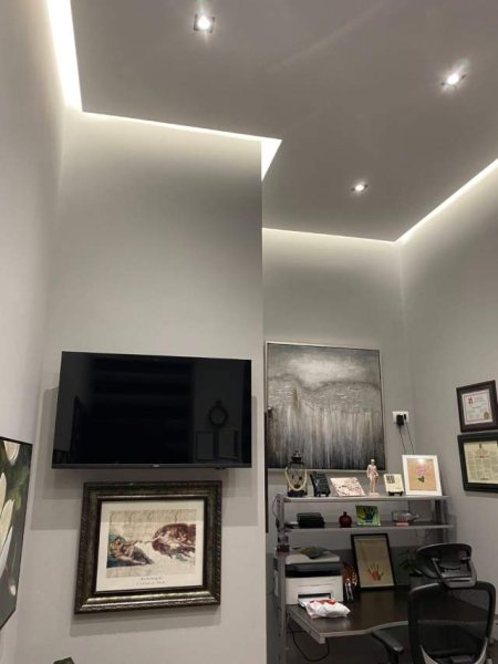 Tirane, jepet me qera ambjent biznesi Kati 0, 28 m² 600 Euro (Faik Konica)