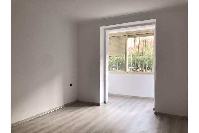 Tirane, shitet apartament Kati 0, 63 m² 118.000 Euro (Rruga Muhamet Gjollesha,   21 Dhjetori,  Tiranë,  Shqipëri)