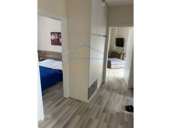 Tirane, jepet me qera apartament 1+1 Kati 2, 82 m² 350 Euro (PRO+33027)