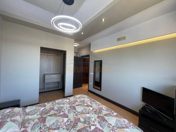 Shitet, Apartament 2+1,Unaza e Re , Tirane