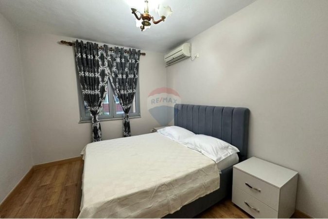 Tirane, jepet me qera apartament 2+1+Ballkon , 85 m² 700 € (Ish Fusha e Aviacionit)