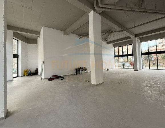 Qera Ambjent Komercial , Rezidenca “Eshli”, Brryl