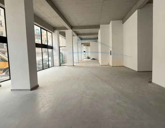 Qera Ambjent Komercial , Rezidenca “Eshli”, Brryl