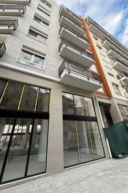 Qera Ambjent Komercial , Rezidenca “Eshli”, Brryl