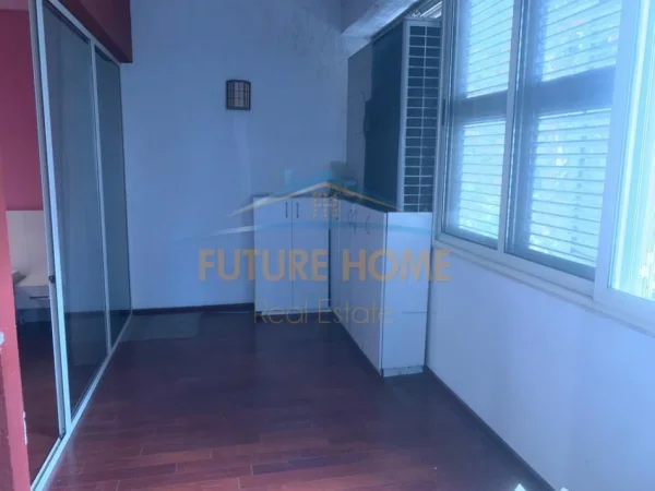 Tirane, shitet apartament 2+1 Kati 1, 124 m² 372.000 € (Rruga e Kosovareve)