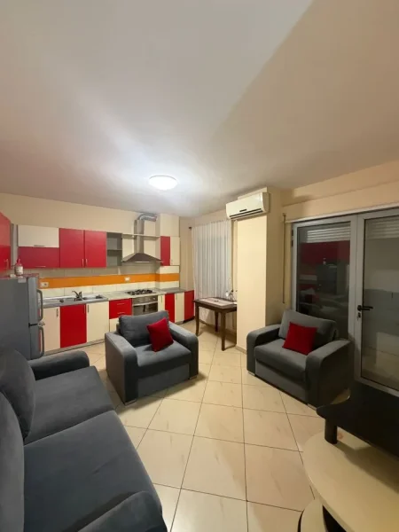 Tirane, jepet me qera apartament 1+1+Aneks+Ballkon Kati 6, 500 € (selvia , rruga e dibres)