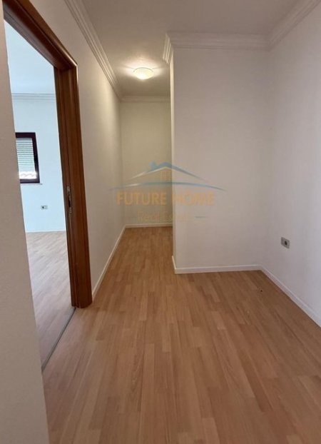 Shitet, Apartament 2+1, Selvia, Tirane