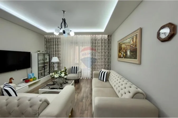 Tirane, shitet apartament 2+1 Kati 4, 112 m² 225.000 € (Profarma, Tiranë(ID: 530181047-553)