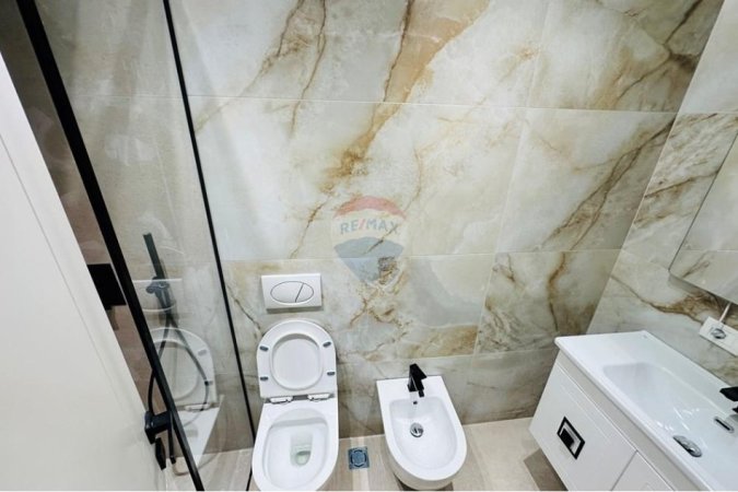 Tirane, shitet apartament 1+1 , 48 m² 128.000 € (Rruga Muhamet Gjollesha)