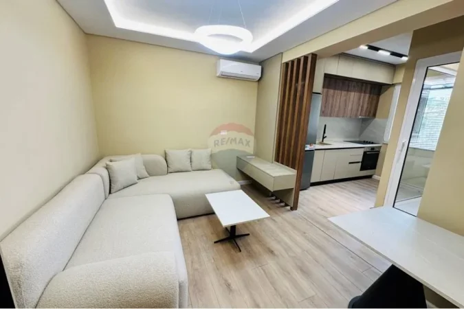 Tirane, shitet apartament 1+1 , 48 m² 128.000 € (Rruga Muhamet Gjollesha)