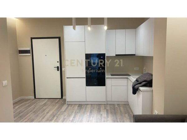 Tirane, jepet me qera apartament 1+1 Kati 6, 58 m² 500 € 