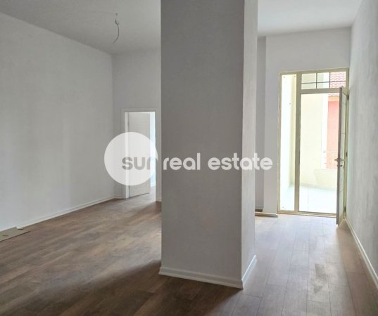 Shkoder, shitet apartament 2+1+Ballkon Kati 2, 120 m² 150.000 € (RUS)