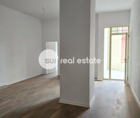 Shkoder, shitet apartament 2+1+Ballkon Kati 2, 120 m² 150.000 € (RUS)