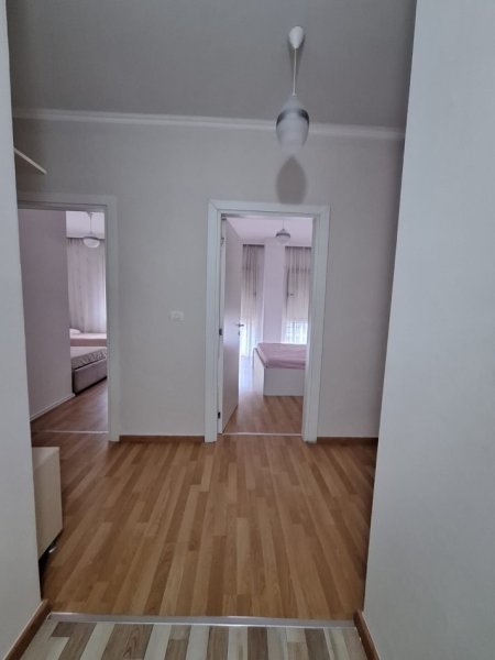 Tirane, jepet me qera apartament 2+1 Kati 3, 92 m² 180.000 € (DON BOSKO)