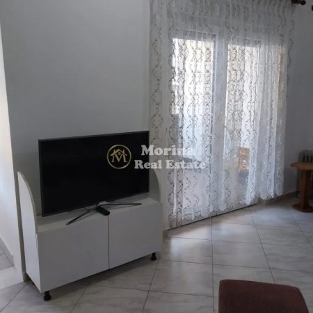 Tirane, jepet me qera apartament 2+1 Kati 4, 102 m² 400 € (Fresku)