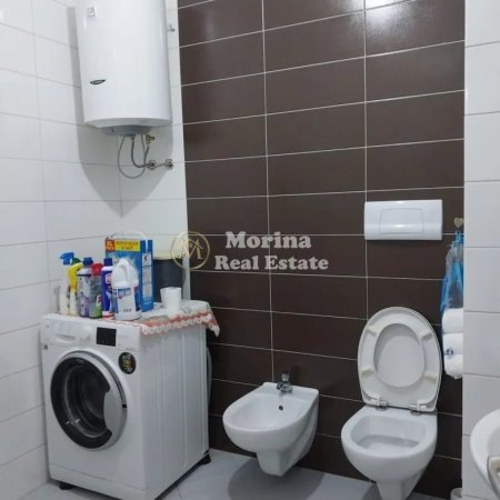 Tirane, jepet me qera apartament 2+1 Kati 4, 102 m² 400 € (Fresku)