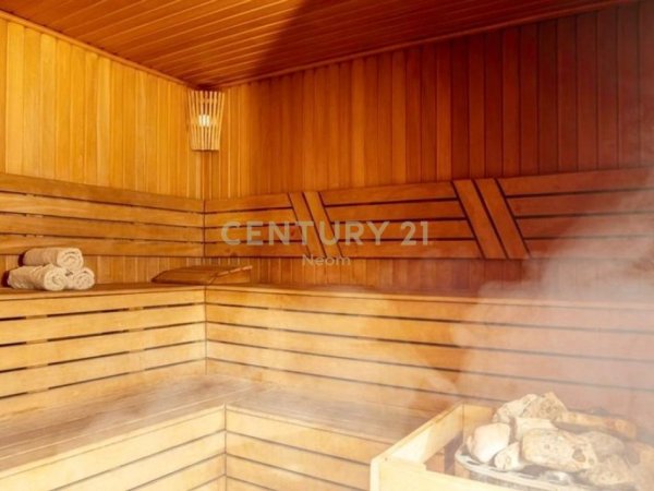 Tirane, jepet me qera ambjent biznesi , 310 m² 6.500 € 