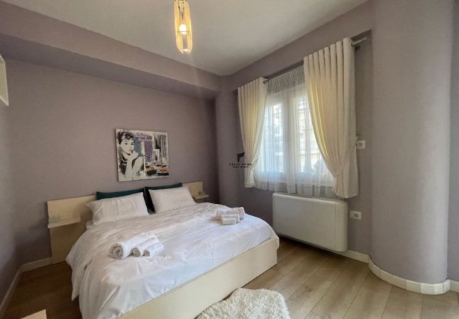 Tirane, jepet me qera apartament 2+1 Kati 2, 89 m² 800 € (LIQENI I THATE)