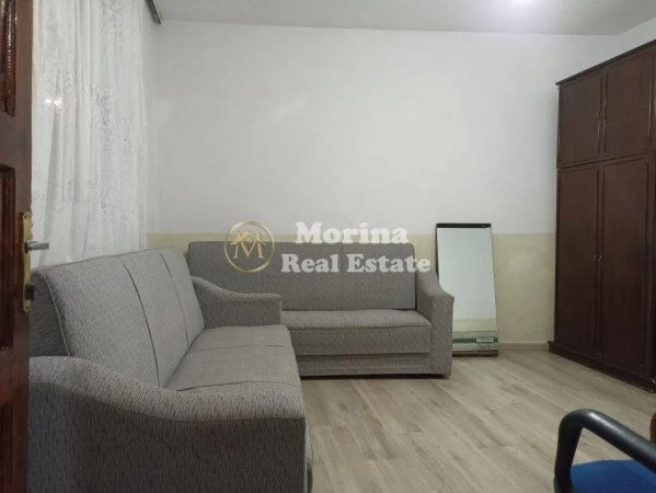 Tirane, jepet me qera apartament 2+1 Kati 1, 85 m² 360 € (Don Bosko)