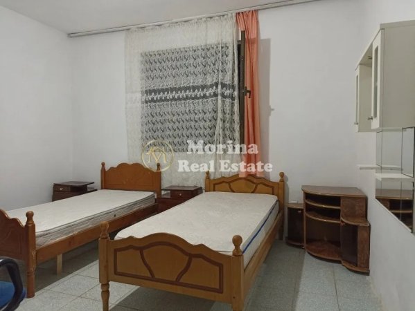 Tirane, jepet me qera apartament 2+1 Kati 1, 85 m² 360 € (Don Bosko)