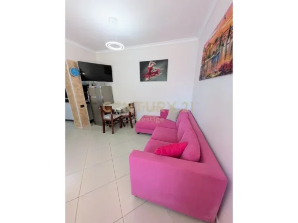 Tirane, jepet me qera apartament 1+1 Kati 4, 40 m² 500 € (21 dhjetori)