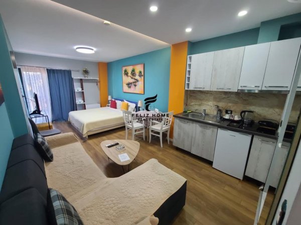 Tirane, jepet me qera garsonier Kati 9, 240 m² 3.600 € (RRUGA E KAVAJES)