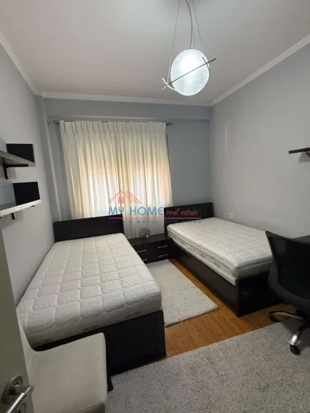 Tirane, shitet apartament 1+1+Ballkon Kati 3, 63 m² 170.000 € (BulevardiGjergj Fishta)