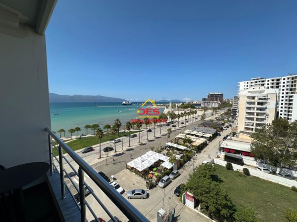 Vlore, jepet me qera apartament 1+1+Ballkon Kati 7, 65 m² 400 € (Lungomare)