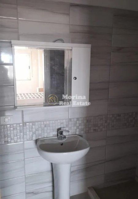 Durres, jepet me qera apartament 2+1 Kati 9, 90 m² 450 € (Durres)