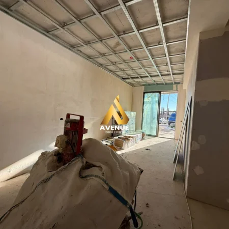 Shqiperi, shitet shtepi 2+1+Ballkon Kati 0, 138 m² 700.000 € (GREEN COAST PALASE)