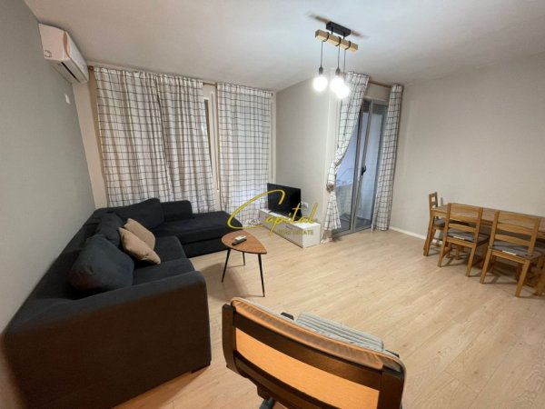 Tirane, jepet me qera apartament 1+1 Kati 2, 75 m² 600 € (MATERNITETI I RI)